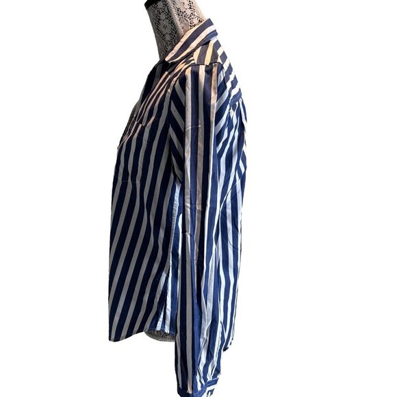 Gap Dress shirt V neck collared Woman’s Small Navy & White stripes fitted - Picture 4 of 12